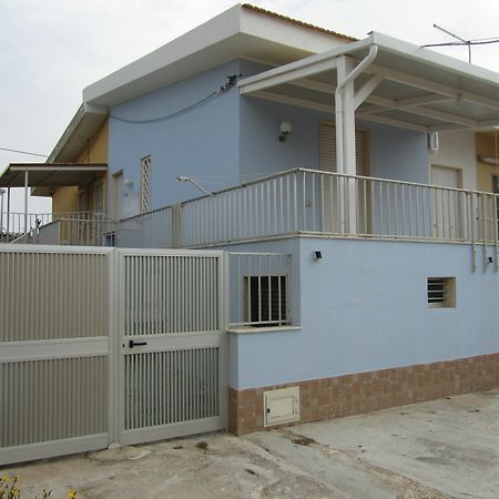 Come In Sicily - Beachfront House Apartment Санта Кроче Камерина Екстериор снимка